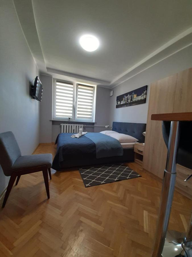 Doba Rent Pokoje Centrum Palacowa Białystok Buitenkant foto