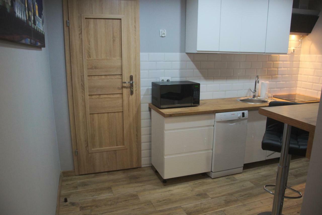 Doba Rent Pokoje Centrum Palacowa Białystok Buitenkant foto